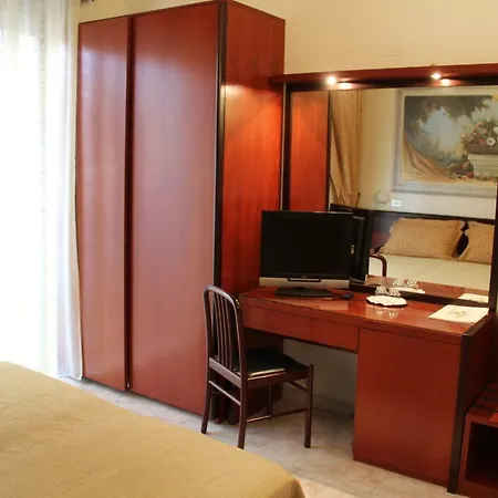 Nettuno 호텔 4*